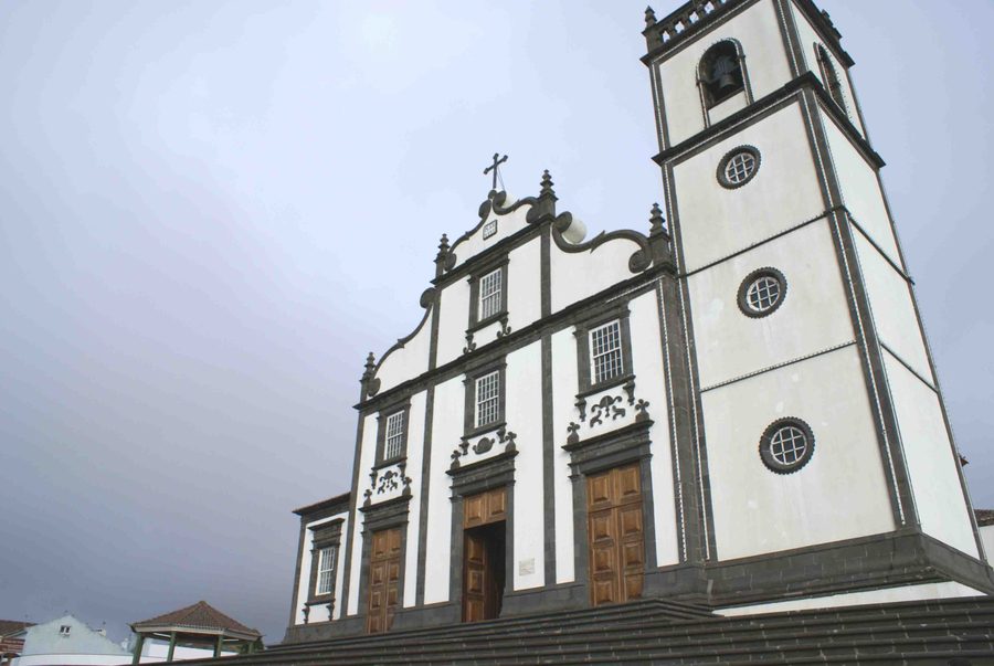 Extérieur de l’Igreja de Nossa Senhora do Rosário de Lomba da Maia