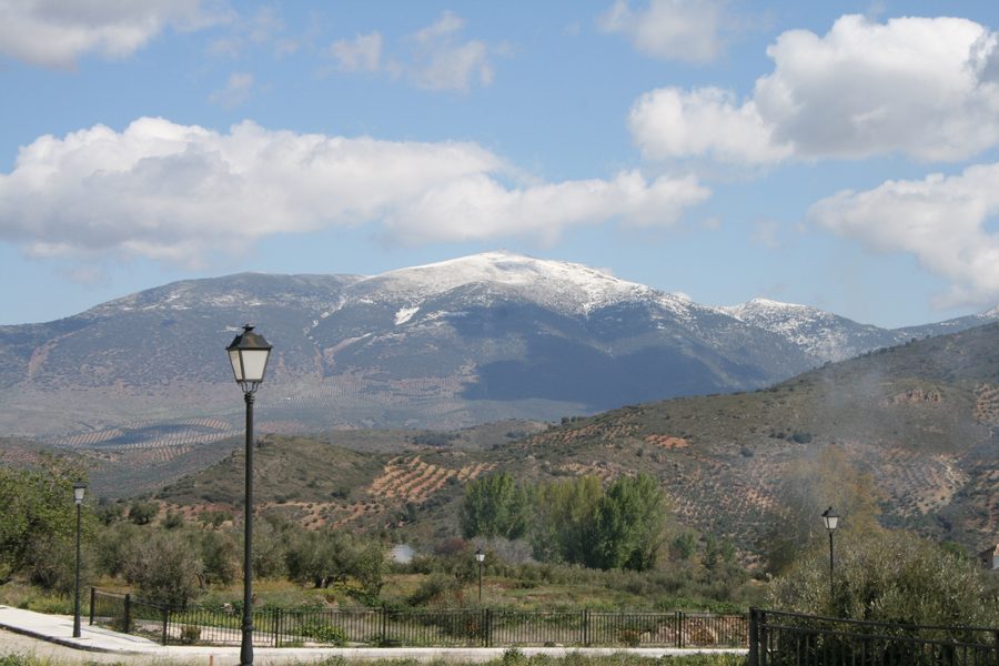 Vue du Pico Almadén depuis Arbuniel