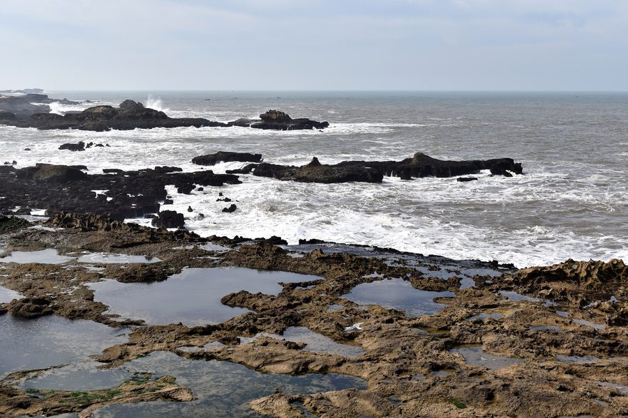 Côte atlantique dans la ville côtière marocaine d’Essaouira