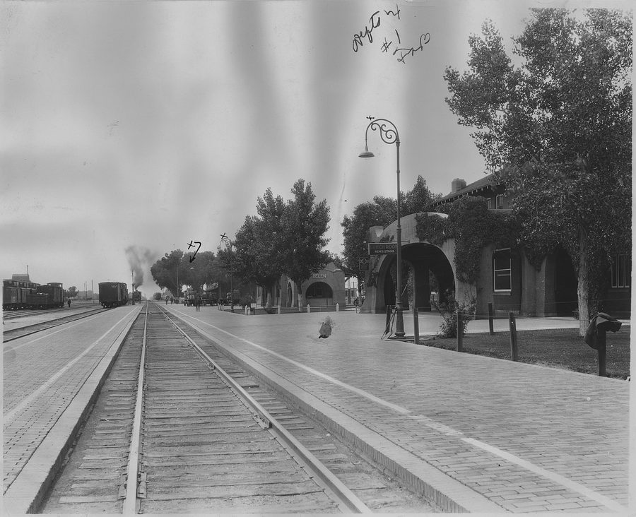 Gare historique avec Harvey House à Belen, Nouveau-Mexique