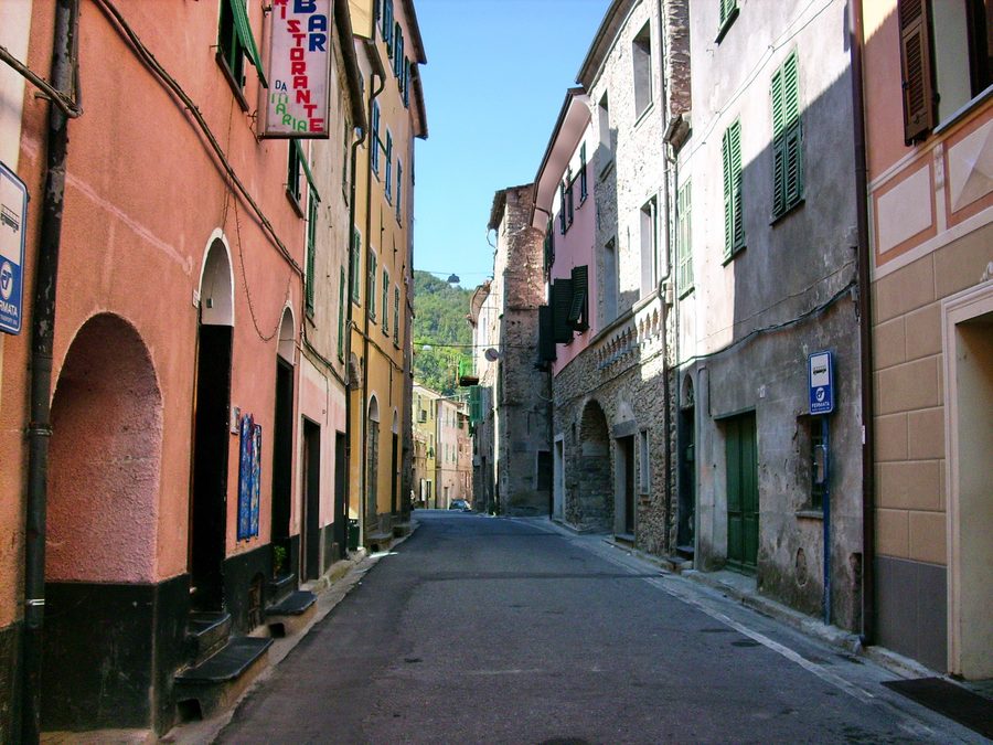 Centre historique de Vessalico en Ligurie