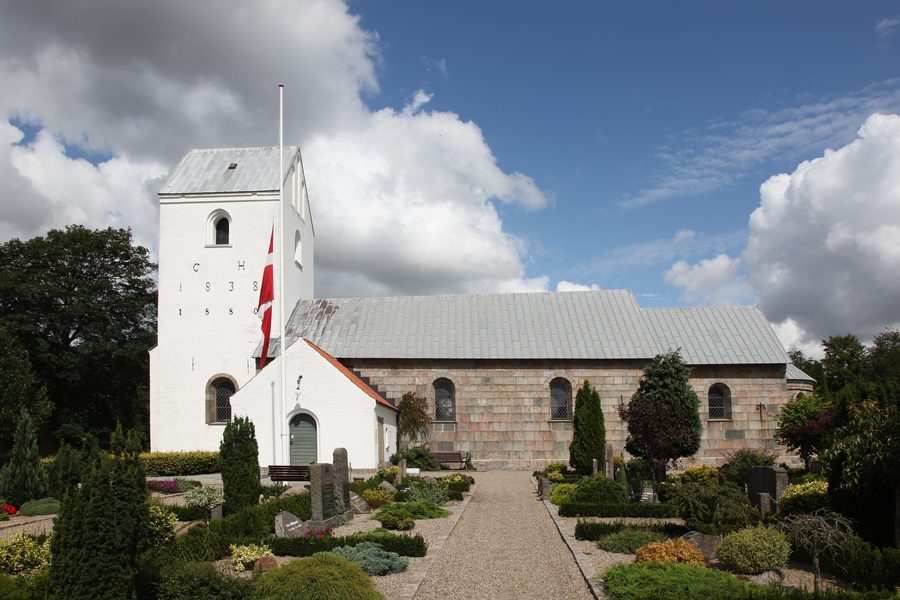 Extérieur de la Sulsted Kirke juste au nord d’Aalborg, au Danemark