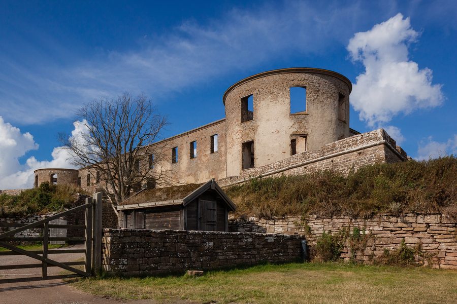Vue de face des ruines du château de Borgholm sur Öland, Suède