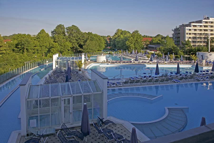 Espace extérieur de l’Europa Therme à Bad Füssing
