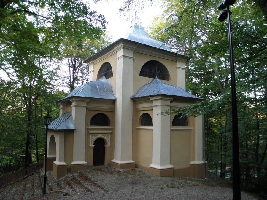 Chapelle « Palais de Pilate » au calvaire de Wejherowo