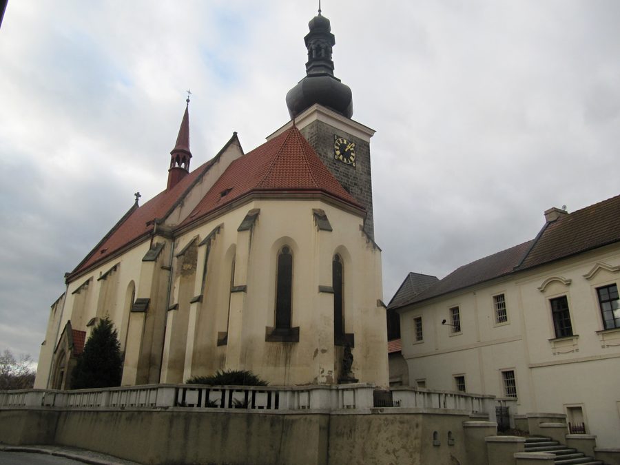 Église Sainte-Catherine à Velvary
