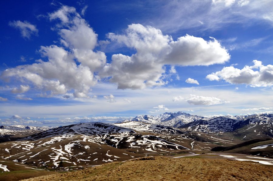 Les montagnes de Šar près de Popova Shapka