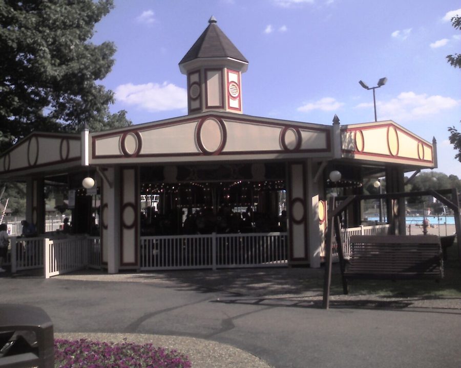 Carrousel à Tuscora Park à New Philadelphia, Ohio