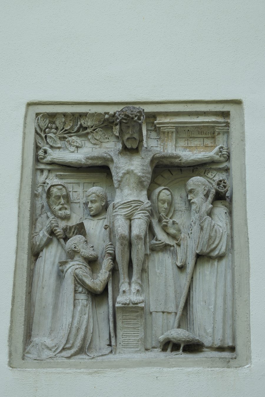 Chapelle Ottilien de l’abbaye territoriale de Sankt Ottilien à Eresing avec relief sur le côté nord