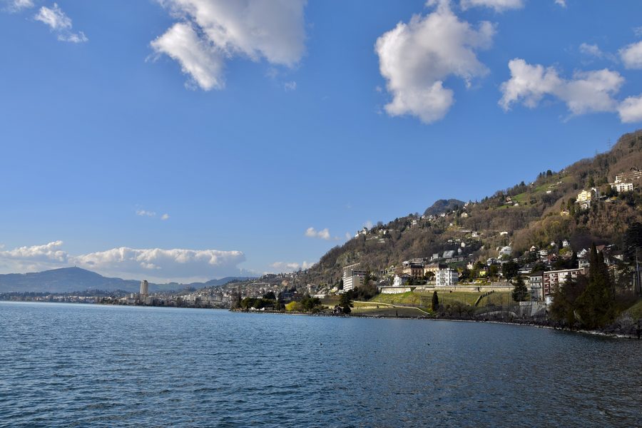 Vue sur le Léman dans le canton de Vaud