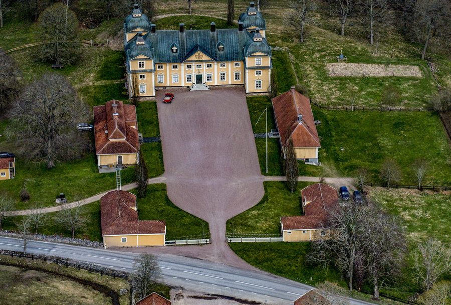 Gripenberg Castle, un château en bois historique près de Säby
