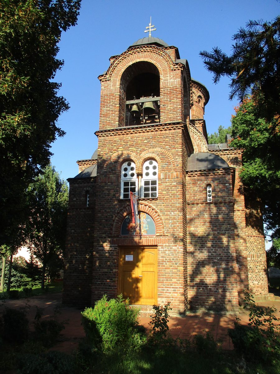 Église orthodoxe Saint-tsar Lazare dans le village de Nakovo près de Kikinda