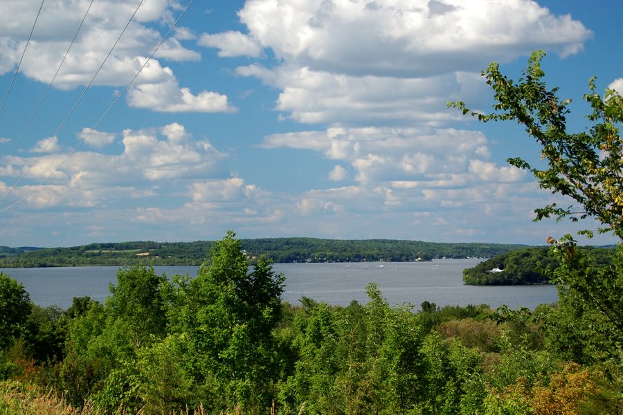 Vue sur le lac Rice près de Gores Landing