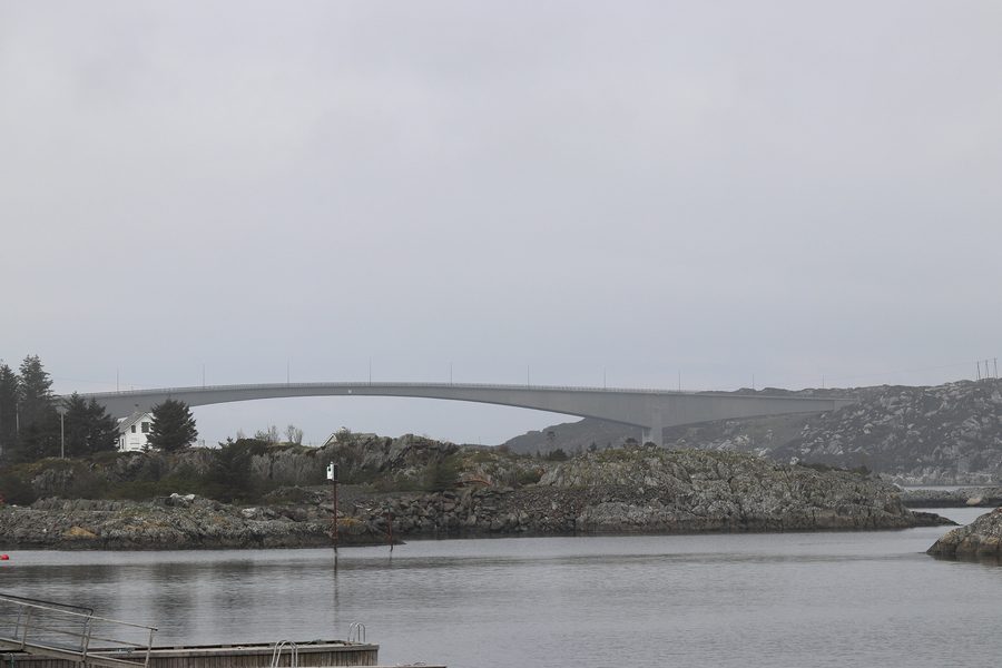 Pont de Stolmasundet à Austevoll