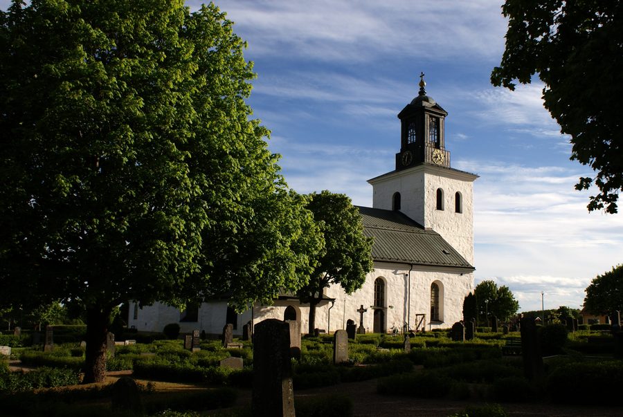 Extérieur de Torsåkers kyrka à Torsåker, commune de Hofors, Suède