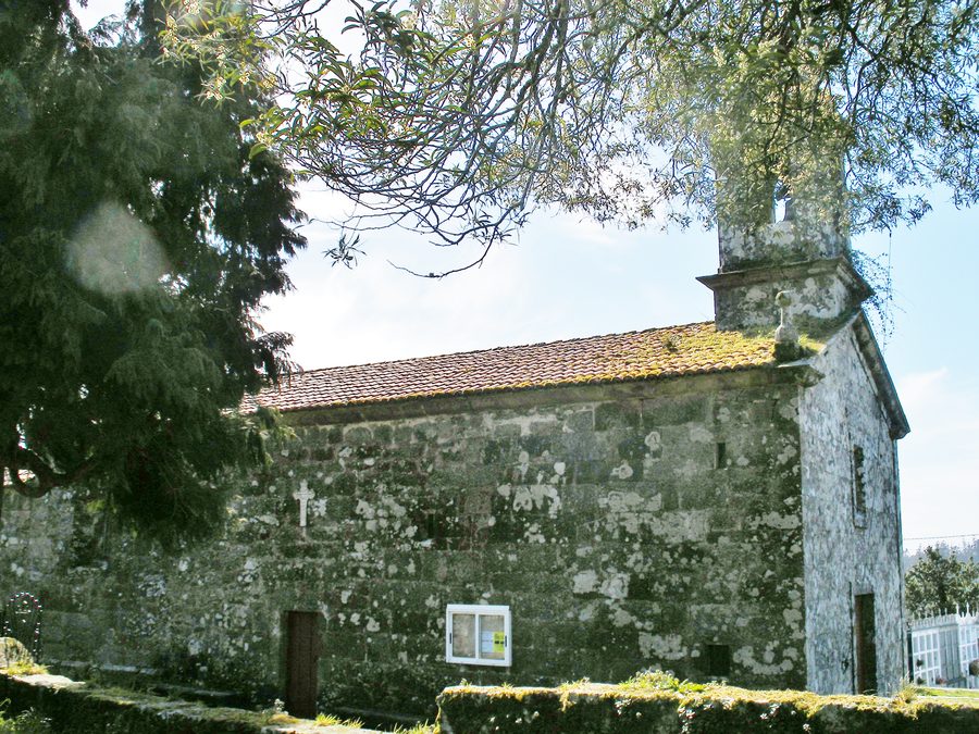 Église paroissiale de Marcelle dans la commune corunaise de A Baña