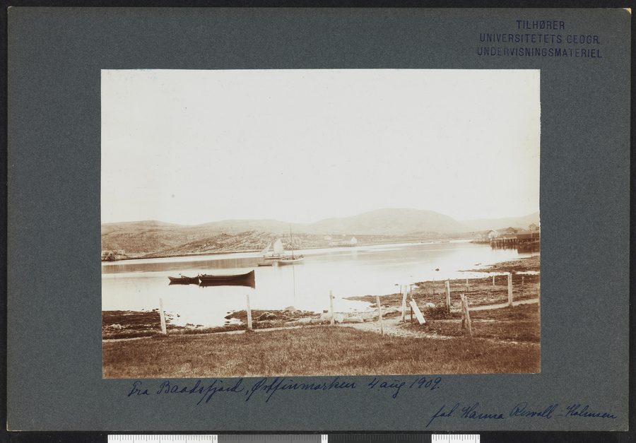 Vue historique de Båtsfjord dans le Finnmark