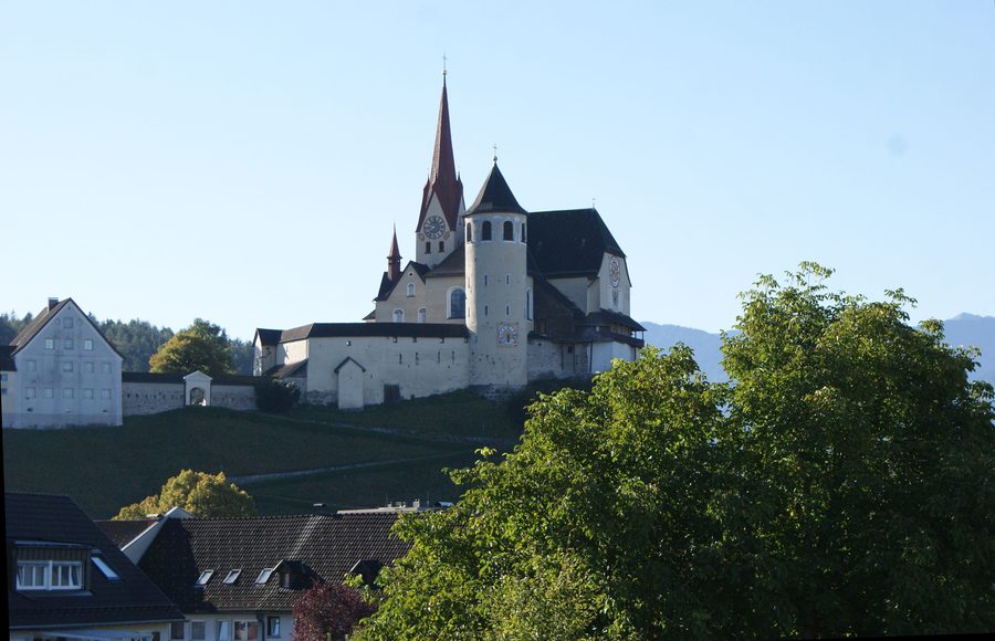 Basilique de Rankweil sur le Liebfrauenfelsen dans le Vorarlberg