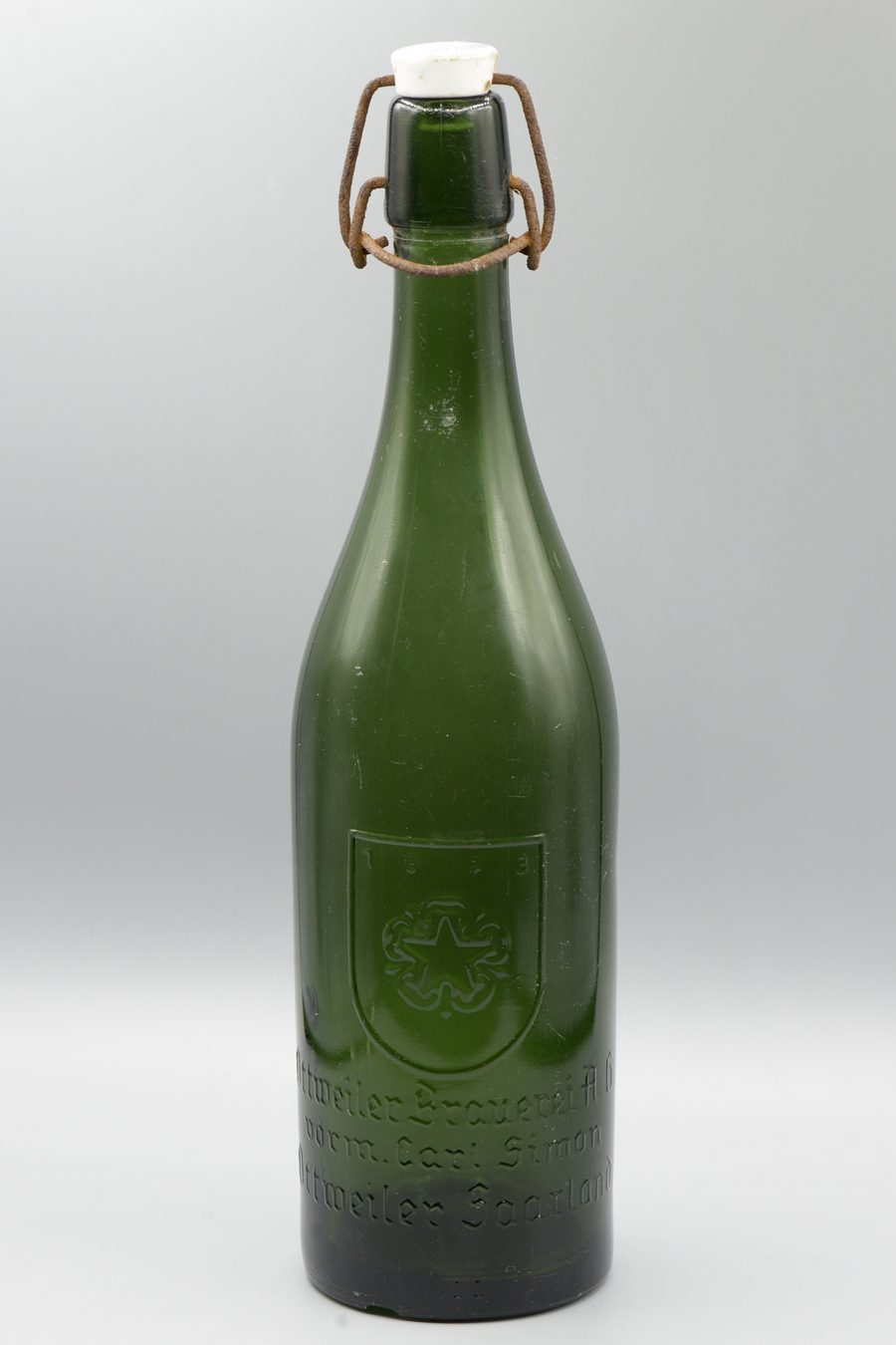 Ancienne bouteille de bière de la Ottweiler Brauerei AG