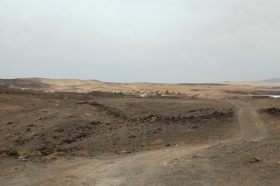 File:Pájara - Laja Blanca+La Pared 01 ies.jpg
