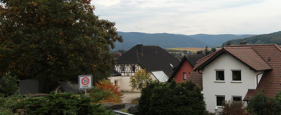 Vue sur Karweiler en direction de Lantershofen avec le paysage rural de Grafschaft