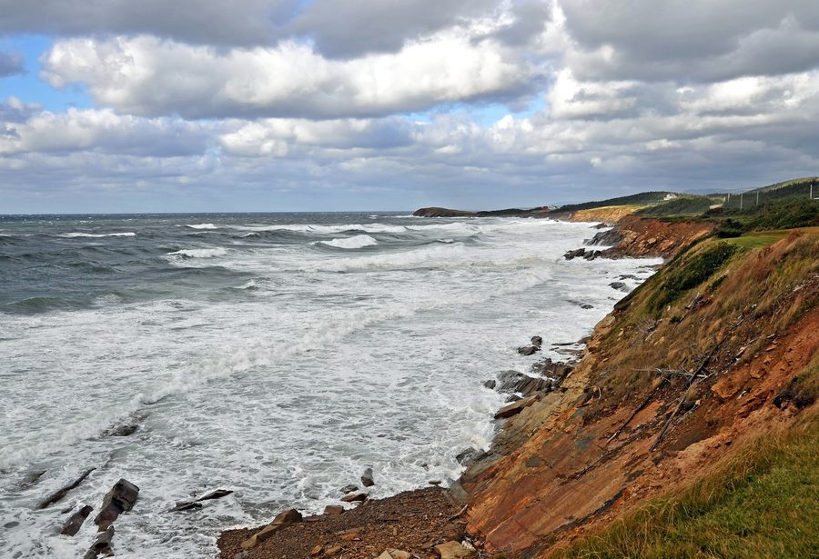 Paysage côtier sur la côte nord-ouest du Cap-Breton, dans le comté d’Inverness, entre Whale Cove et Margaree