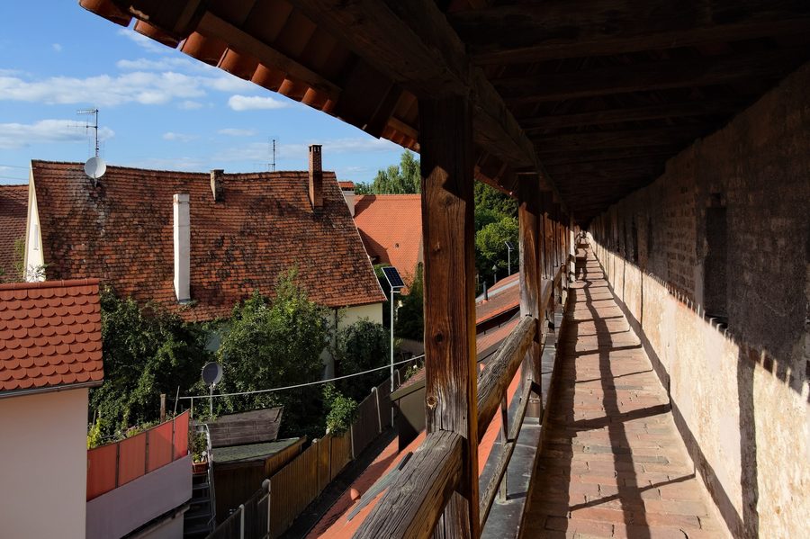 Remparts de Nördlingen avec chemin de ronde entre la Reimlinger Tor et la Deininger Tor
