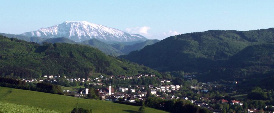 Vue sur Scheibbs et l'Ötscher dans le paysage du Mostviertel
