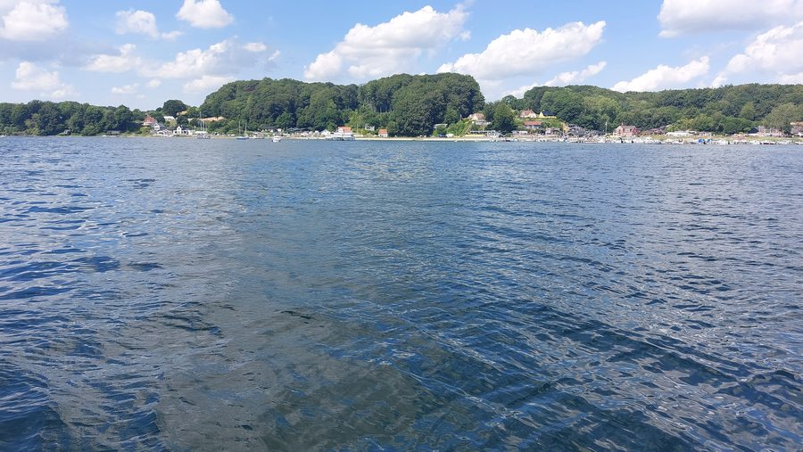 Plage de Sønderballe dans la baie de Genner