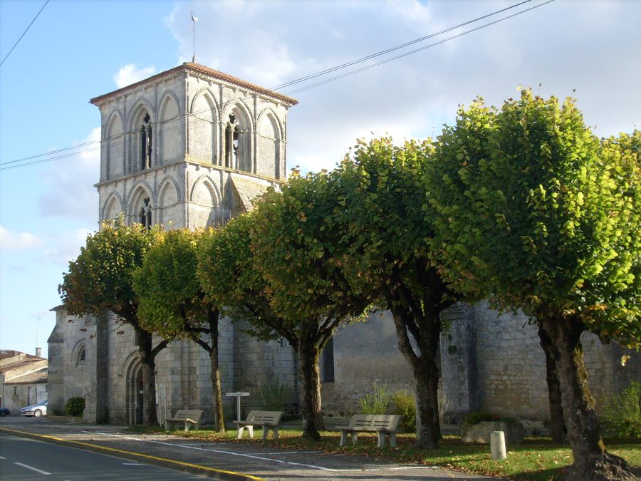 Église Saint-Cyriaque à Saint-Ciers-du-Taillon