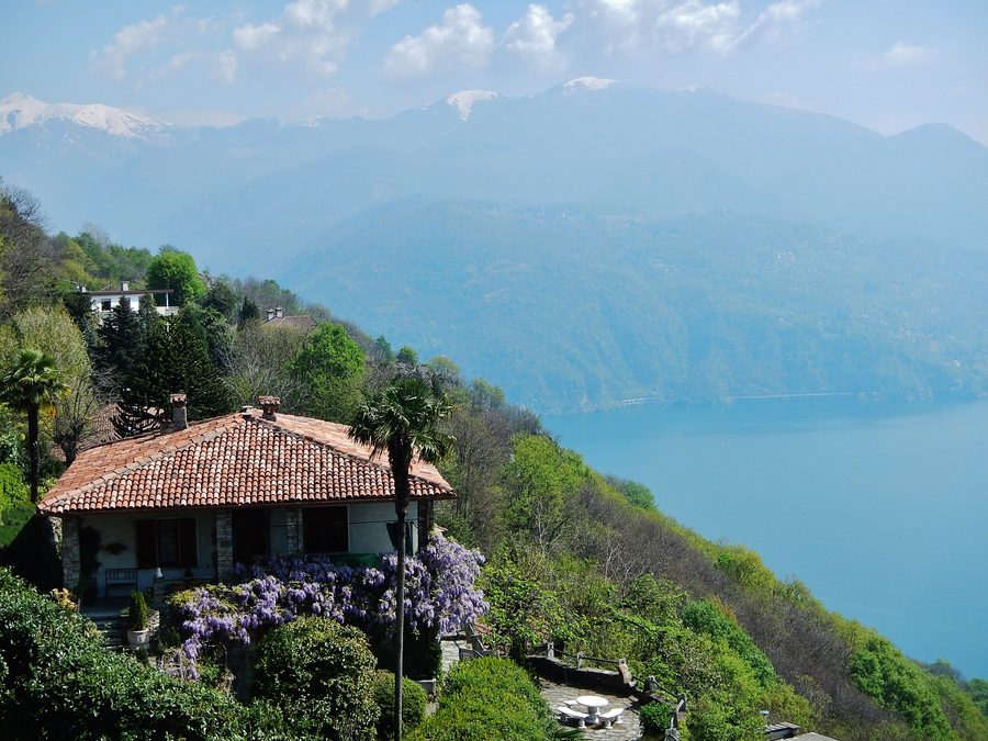 Maisons à Viggiona, un hameau de Trarego Viggiona