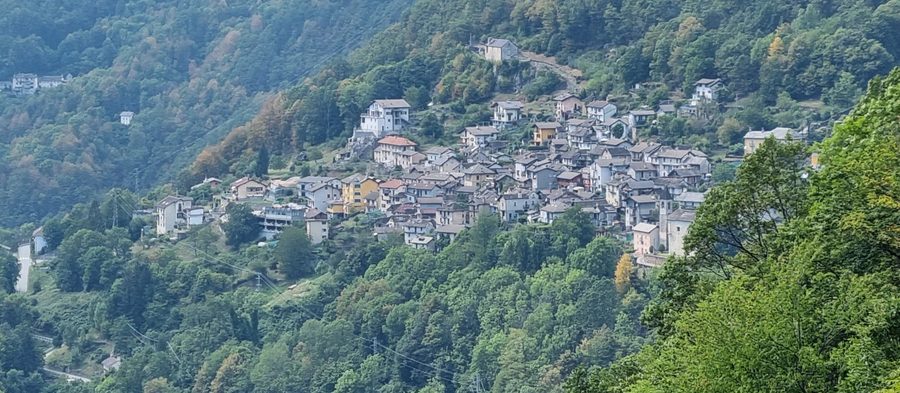 Panorama de Cursolo et Orasso dans le Valle Cannobina