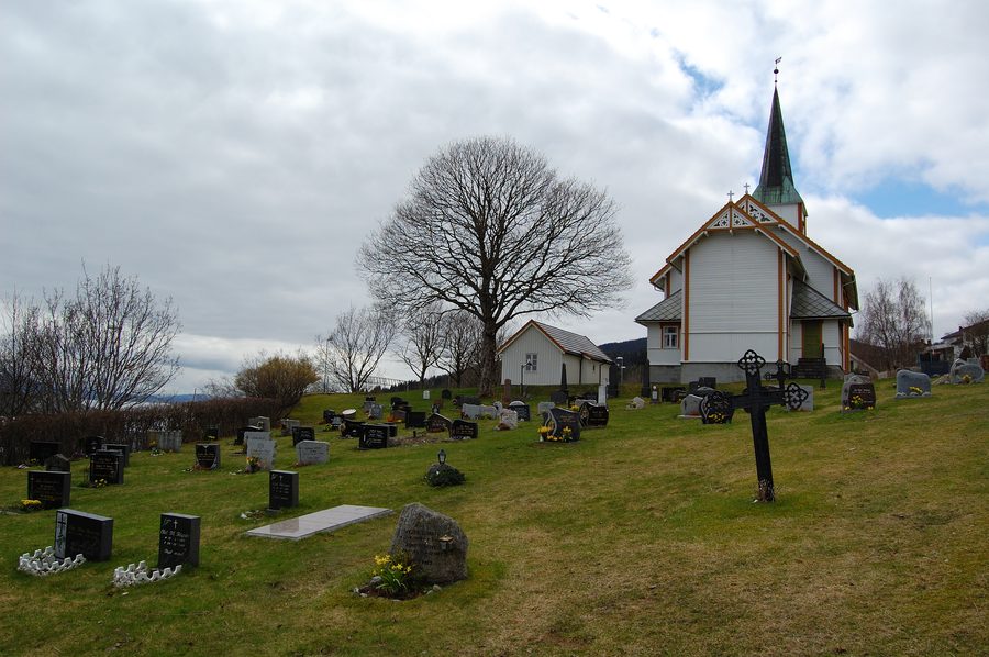 Vue extérieure de l’église de Stranda à Vanvikan
