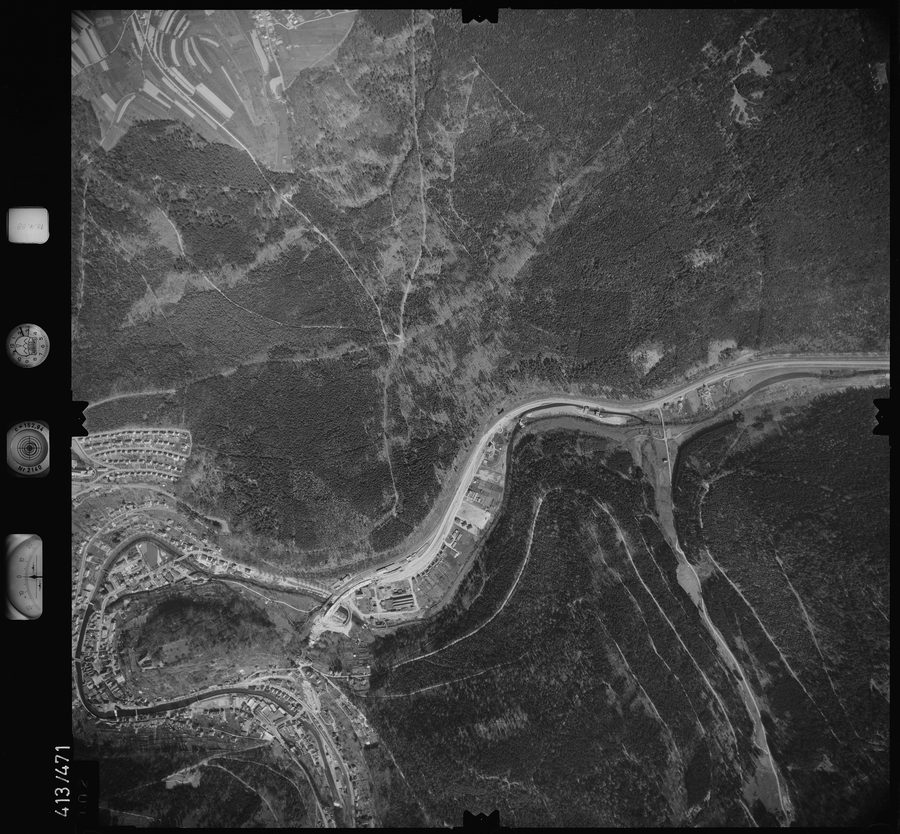 Vue aérienne du paysage dans le Größeltal près d’Engelsbrand