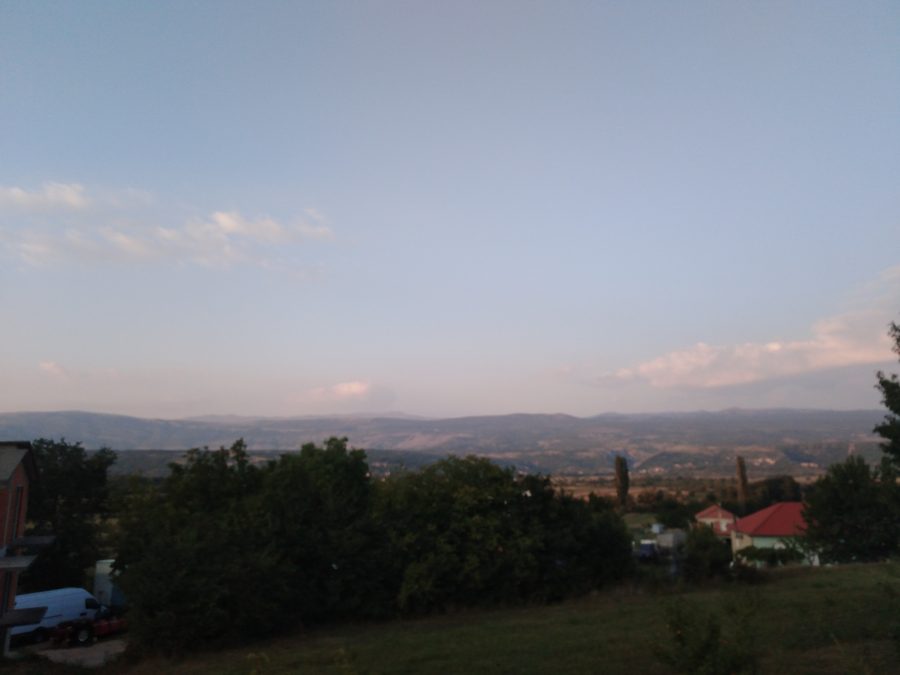 Hrvatačko Polje près de Hrvace