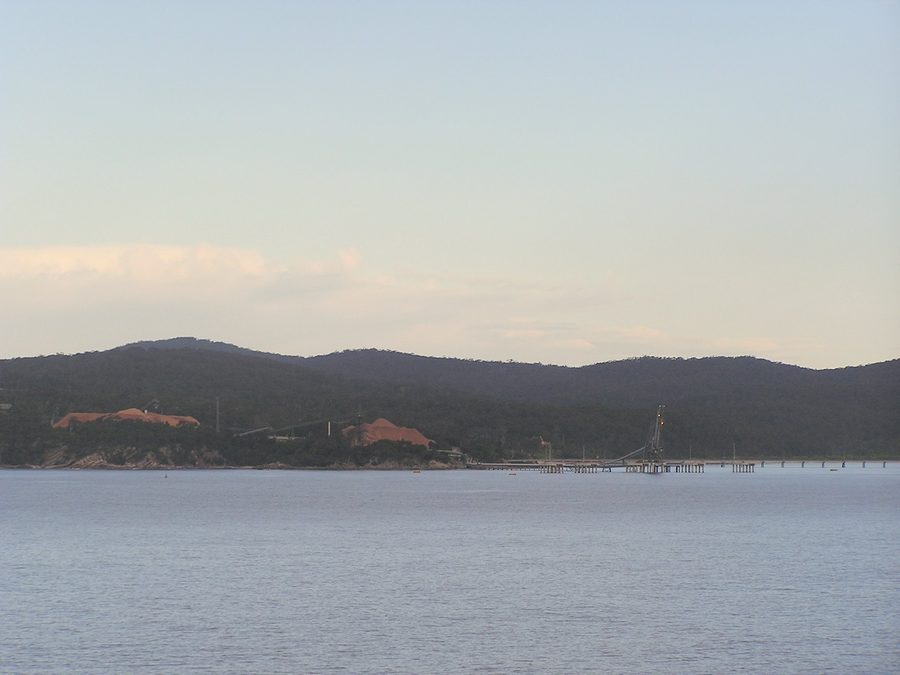 Vue sur Twofold Bay près d’Eden en Australie