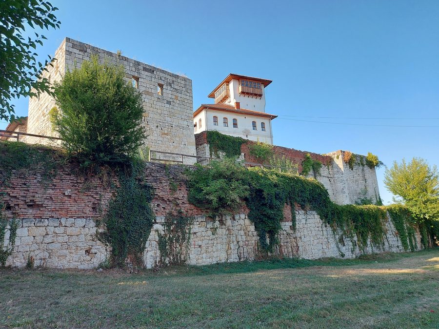 Tour du château de Gradačac en Bosnie-Herzégovine