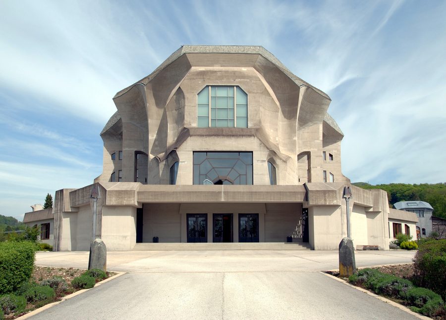 Le Goetheanum à Dornach, en Suisse