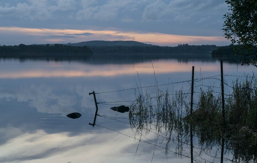 Lough Ramor près de Virginia dans le comté de Cavan, en Irlande