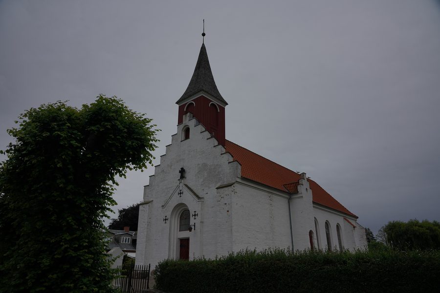 Außenansicht der Gedesby Kirke in Gedesby auf Falster