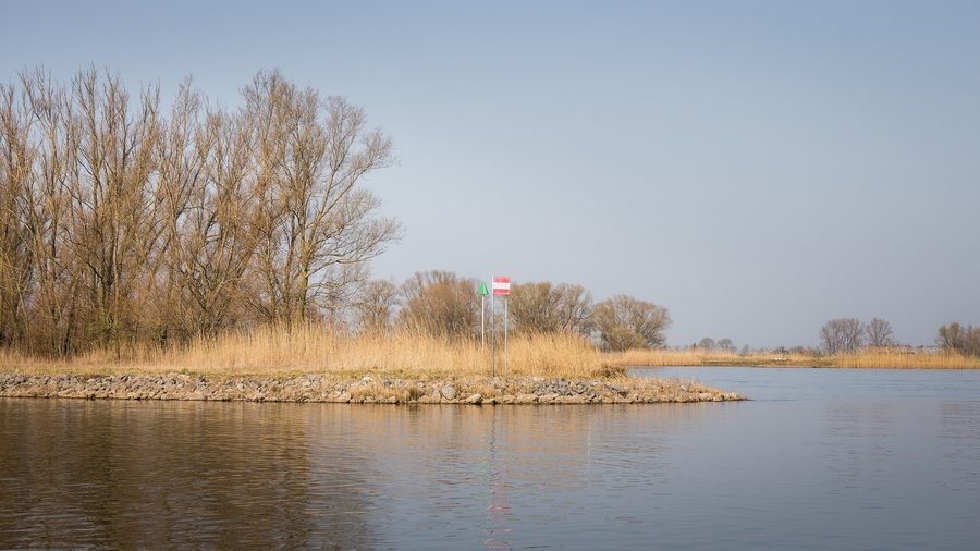 Vue sur les plaines inondables de l'IJssel près de Kamperveen