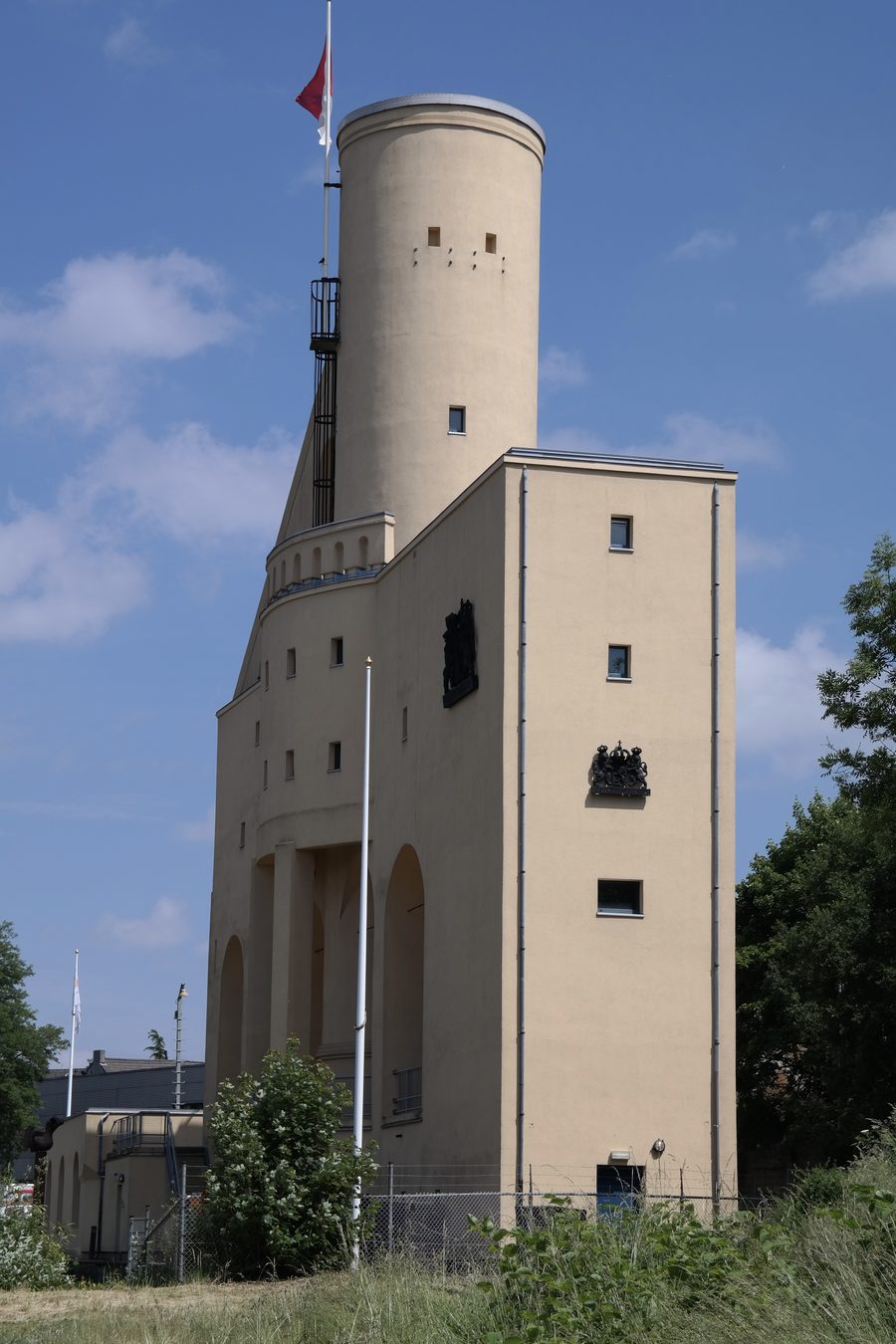 Le bâtiment de la cage de Schacht Nulland, ancien site de la mine Domaniale à Kerkrade