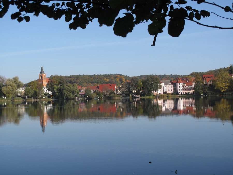 Vue sur le Buckowsee vers le centre de Buckow