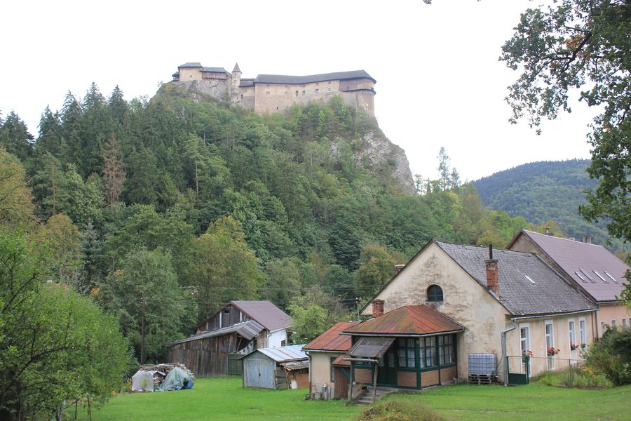 Oravský Podzámok et le château d’Orava