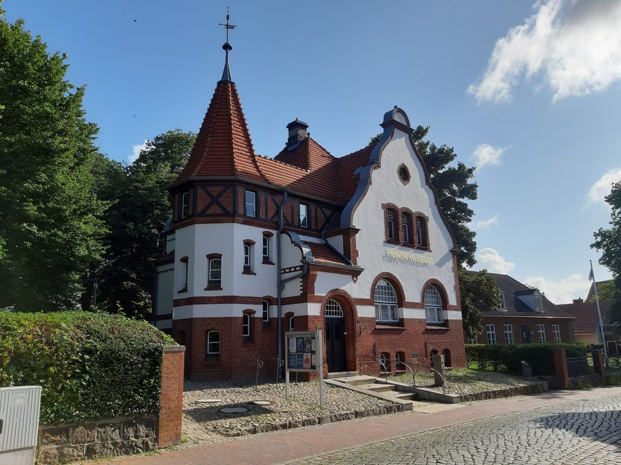 Musée régional de Heiligenhafen dans un bâtiment Art nouveau restauré
