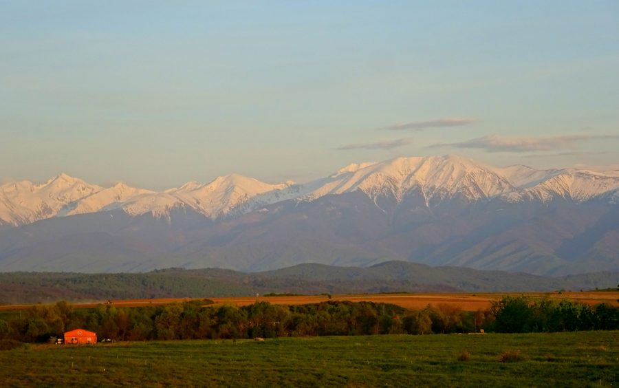 Monts Făgăraș vus depuis la route Orlat–Poplaca