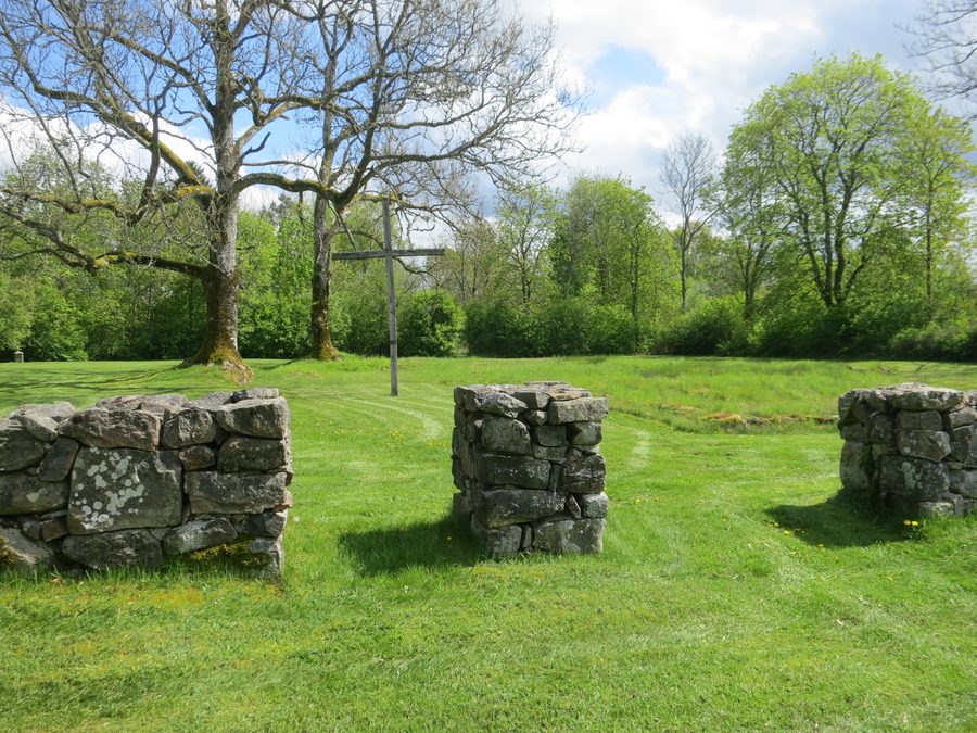 Ruines de l’église médiévale de Knäred en Suède
