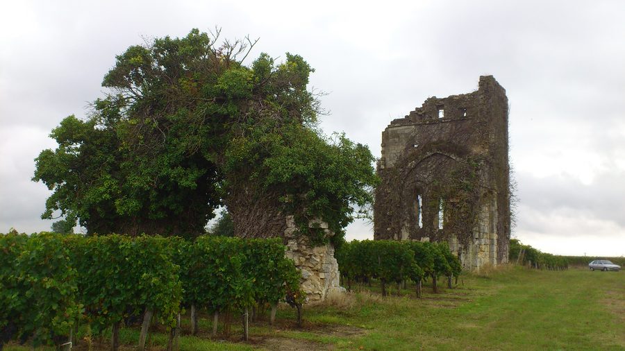 Église Notre-Dame de Queynac, une église dans les environs de Galgon