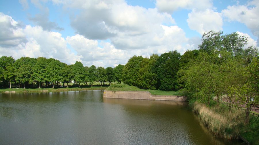 Des bâtiments monumentaux historiques à Naarden-Vesting
