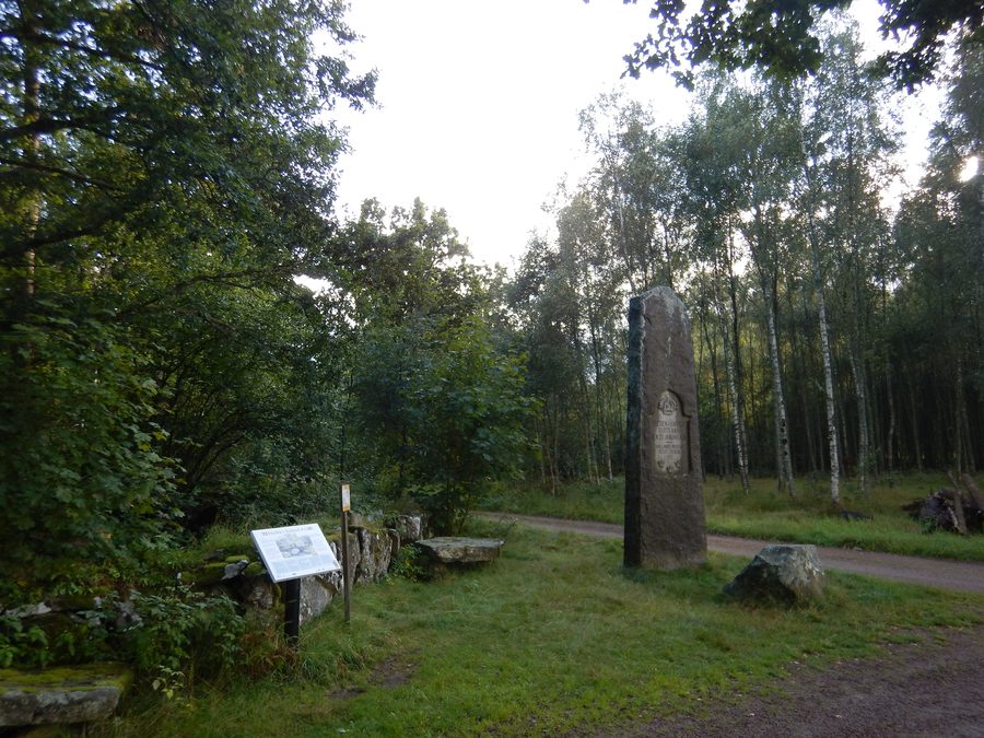 Pierre commémorative du traité de Knäred à Sjöared, Halland, Suède
